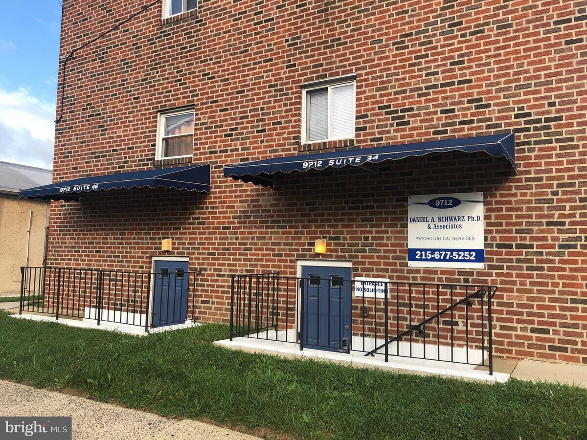 9712 Bustleton Ave, Philadelphia, PA 19115