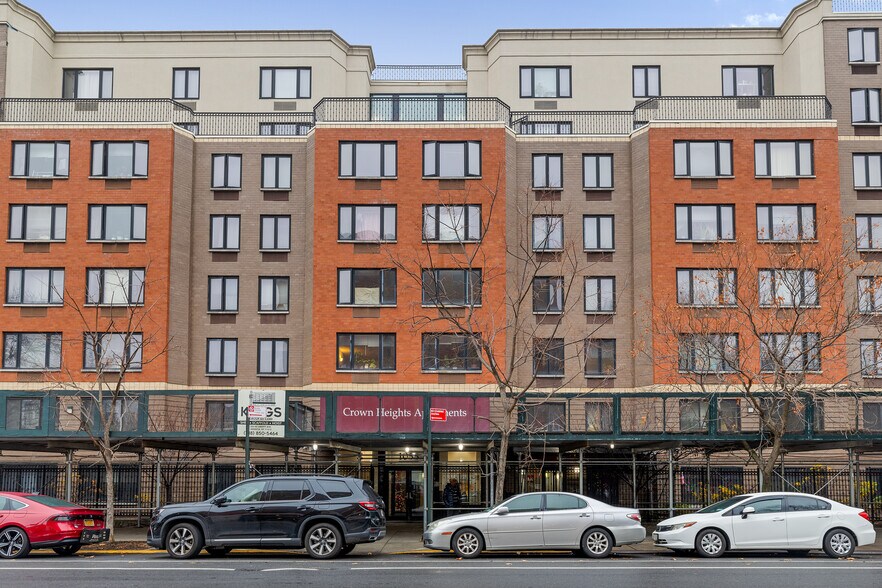 1093 Saint Johns Pl, Brooklyn, NY for sale - Building Photo - Image 1 of 1