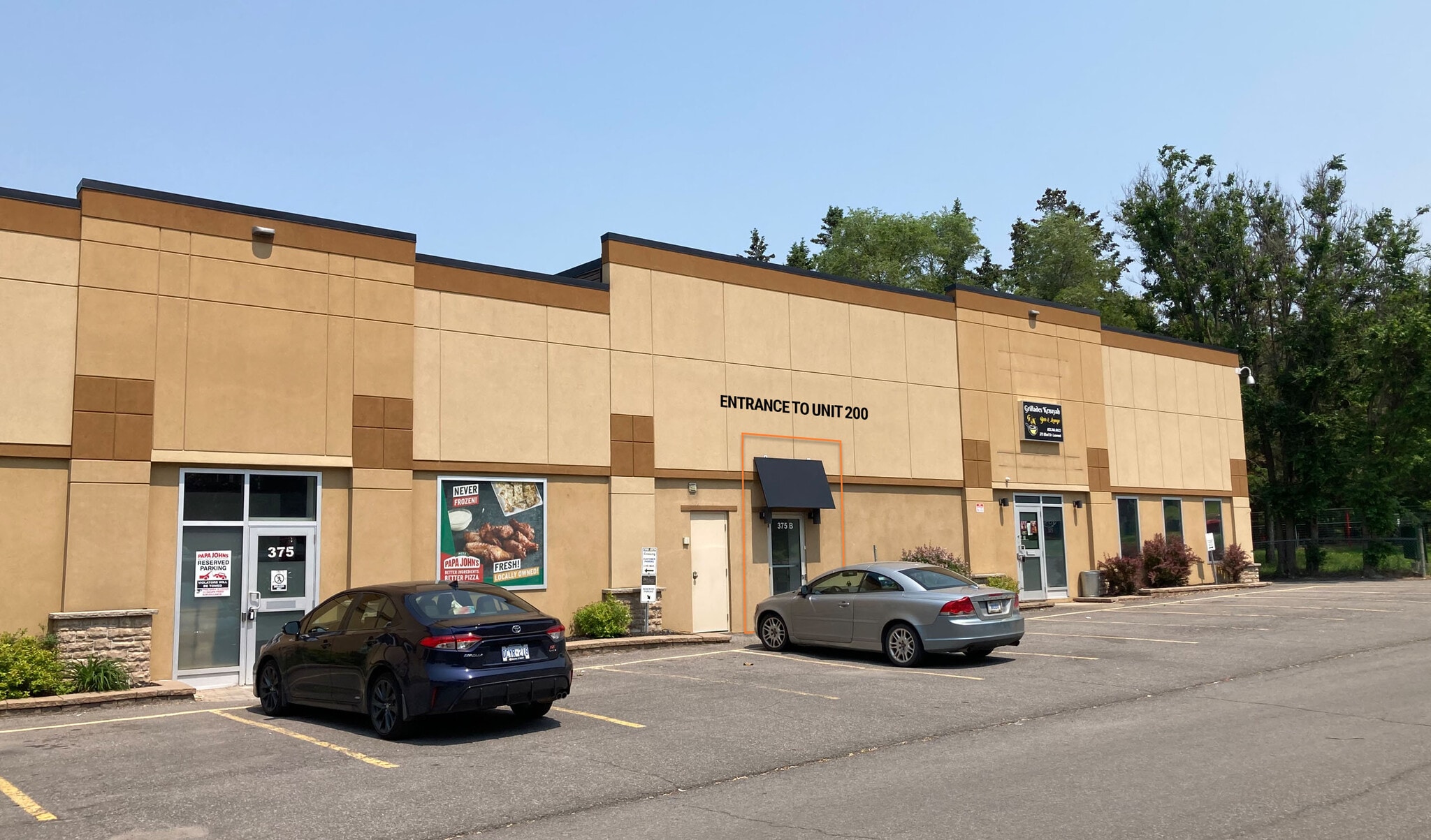 347-375 St. Laurent Blvd, Ottawa, ON for lease Building Photo- Image 1 of 2