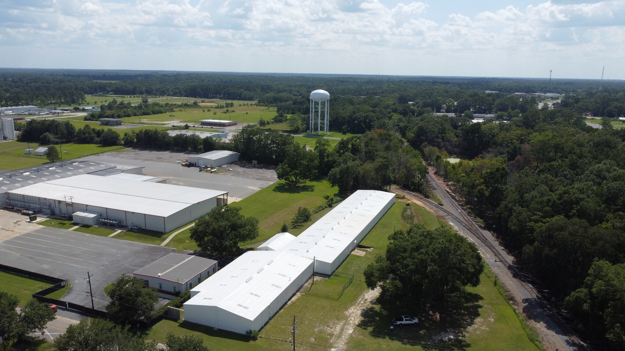 404 S Shelfer St, Quincy, FL for lease Interior Photo- Image 1 of 27