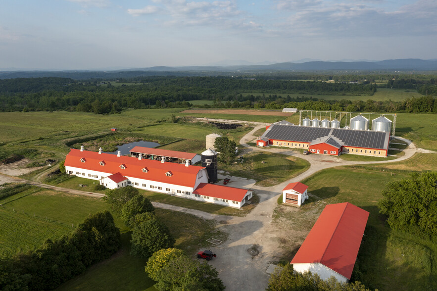 1297 Ethan Allen Hwy, Charlotte, VT for sale - Primary Photo - Image 1 of 1