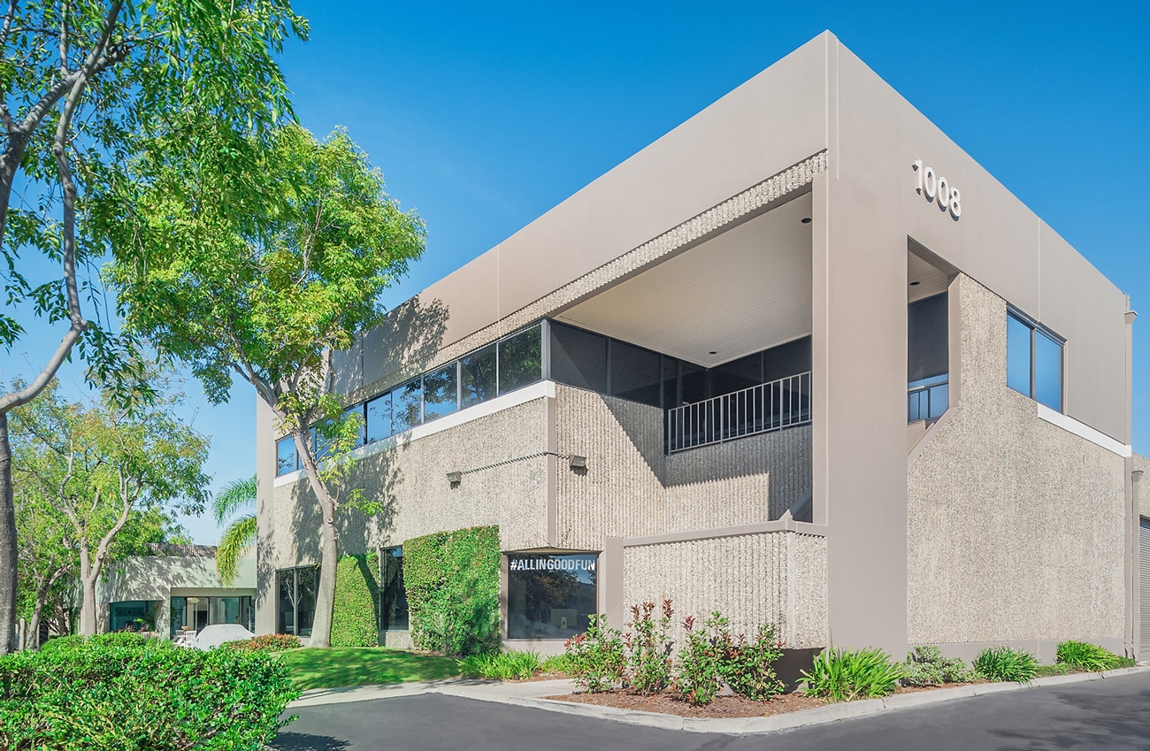 1000 Brioso Dr, Costa Mesa, CA for lease Building Photo- Image 1 of 12