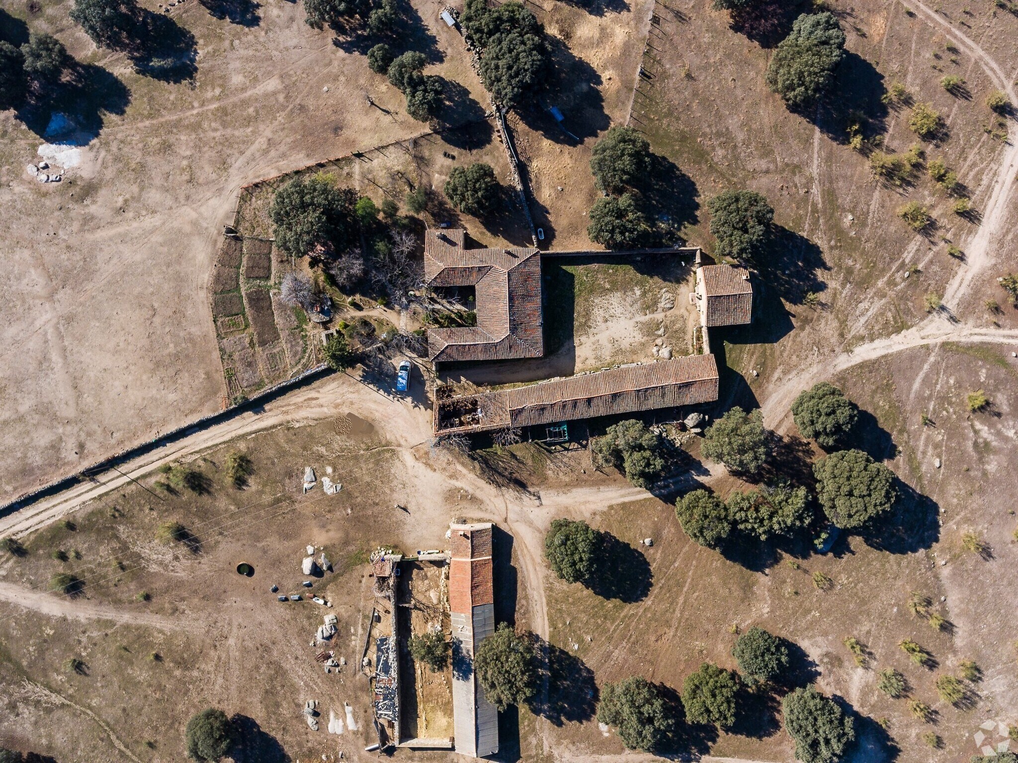 Land in Colmenar del Arroyo, Madrid for sale Primary Photo- Image 1 of 25