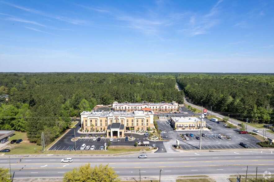 70 Wallace Martin Dr, Hinesville, GA for sale - Aerial - Image 2 of 5