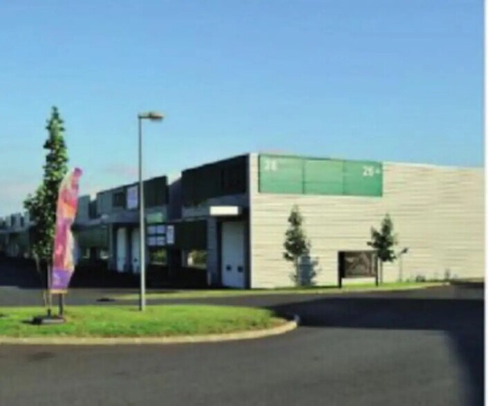 Rue De Piscop, Saint-Brice-sous-Forêt for lease - Building Photo - Image 2 of 2