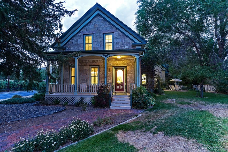 204 N Minnesota St, Carson City, NV 89703