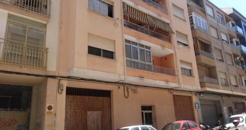 Retail in Gandia for sale - Building Photo - Image 1 of 9