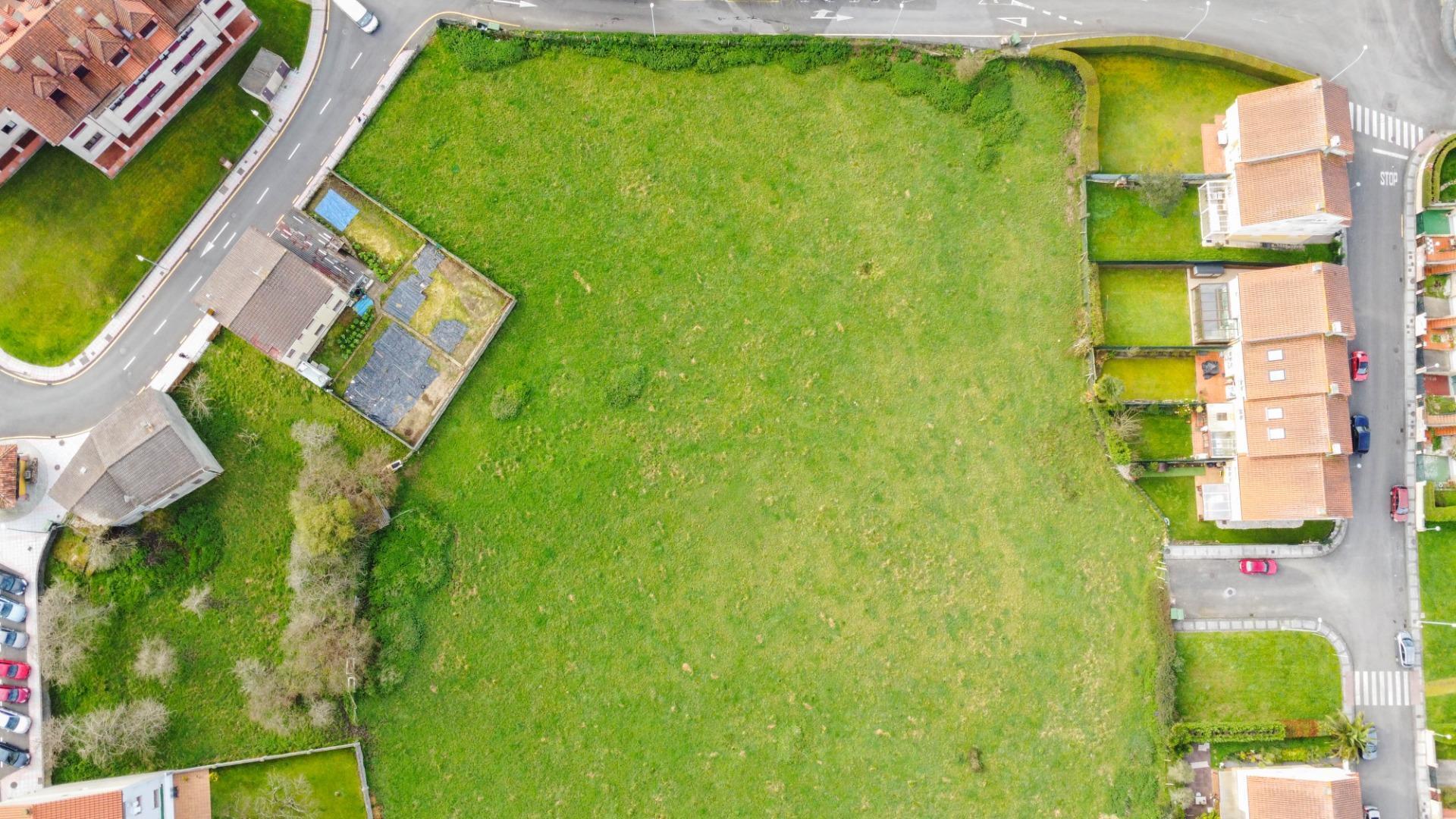 Calle Alcalde Matamoros, 11, Noreña, Asturias for sale Building Photo- Image 1 of 56