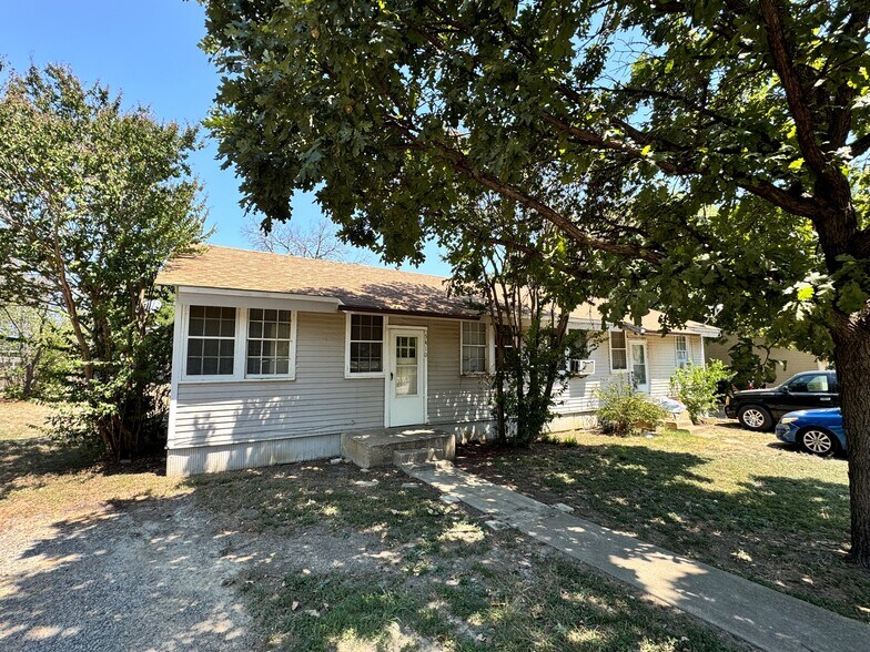 5404-5410 Graham St, Fort Worth, TX for sale - Primary Photo - Image 1 of 7