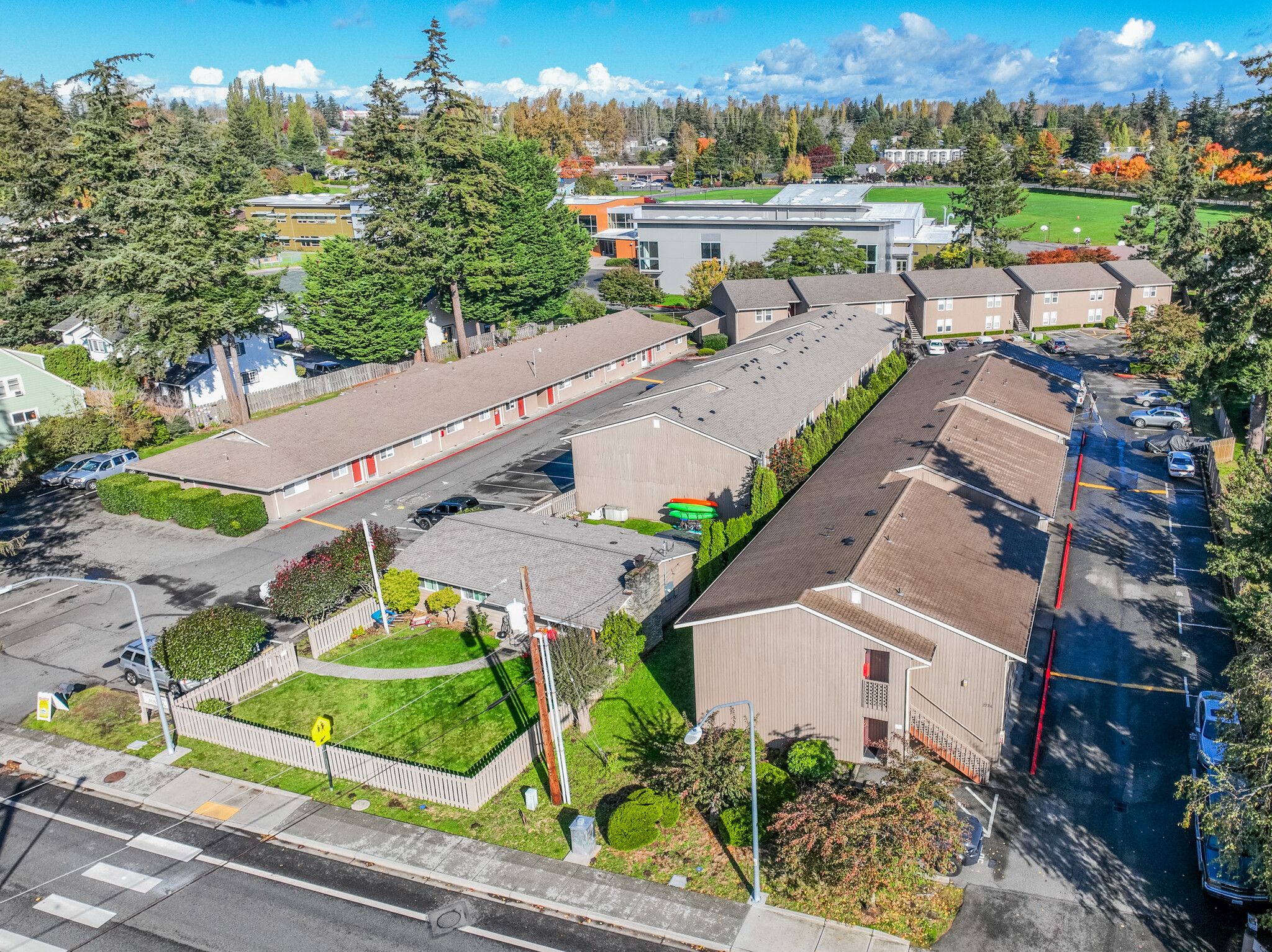 2724-2728 W Maplewood Ave, Bellingham, WA for sale Aerial- Image 1 of 27