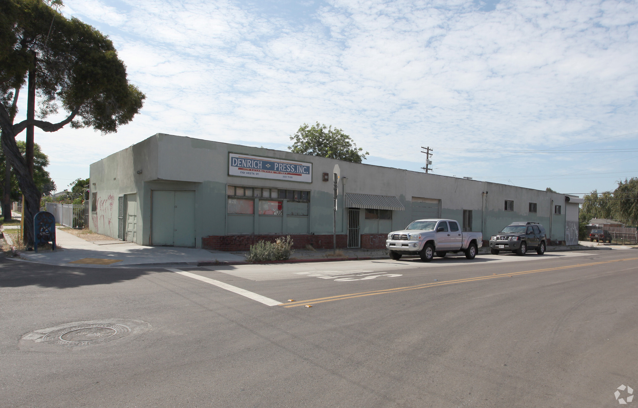 1701 Vesta St, San Diego, CA for lease Primary Photo- Image 1 of 3