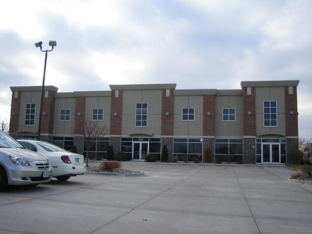 1717-1726 State St, Bettendorf, IA for sale Primary Photo- Image 1 of 1