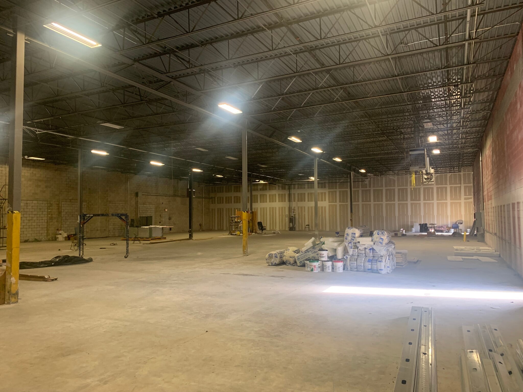 144 Sturbridge Rd, Charlton, MA for lease Building Photo- Image 1 of 1