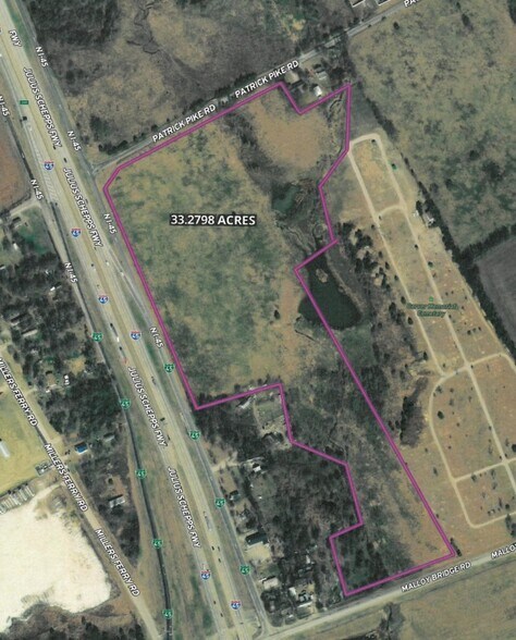 200 Patrick Pike Rd, Ferris, TX for sale - Building Photo - Image 1 of 1