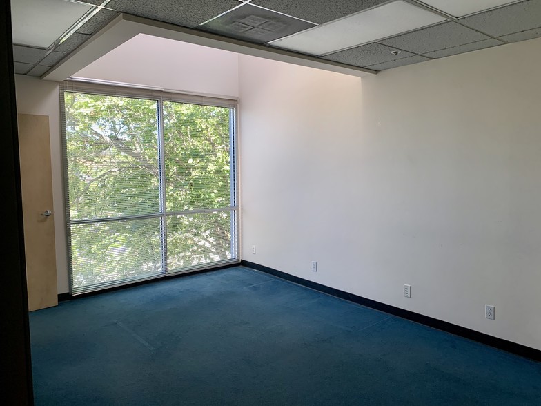 225 Prado Rd, San Luis Obispo, CA for lease - Interior Photo - Image 2 of 15