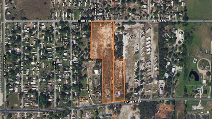 205 Bomber Rd, Winter Haven, FL for sale Primary Photo- Image 1 of 1