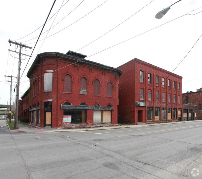 105-109 S Townsend St, Syracuse, NY for sale - Primary Photo - Image 1 of 1