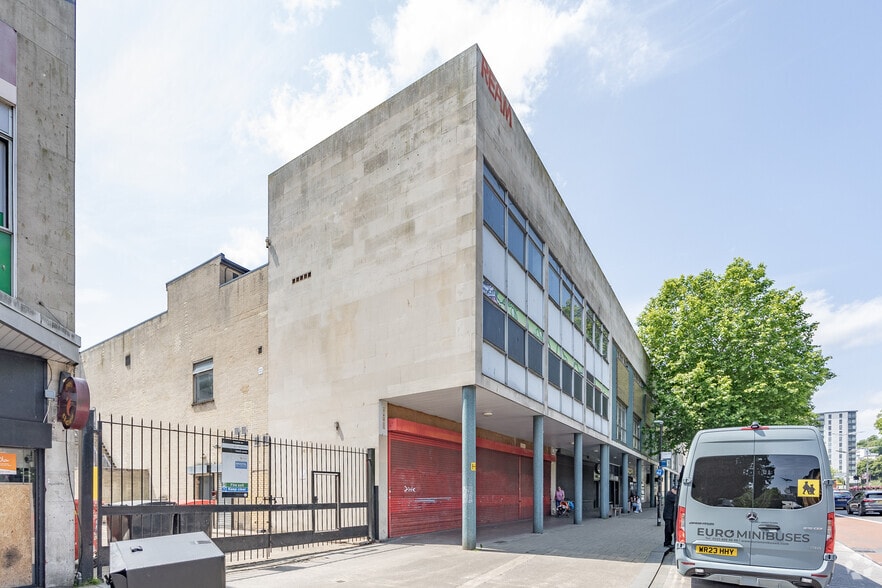 24-40 Bond St, Bristol for lease - Building Photo - Image 2 of 3