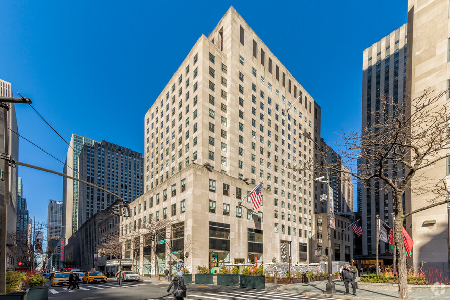 50 Rockefeller Plaza, New York, NY for sale - Building Photo - Image 1 of 1