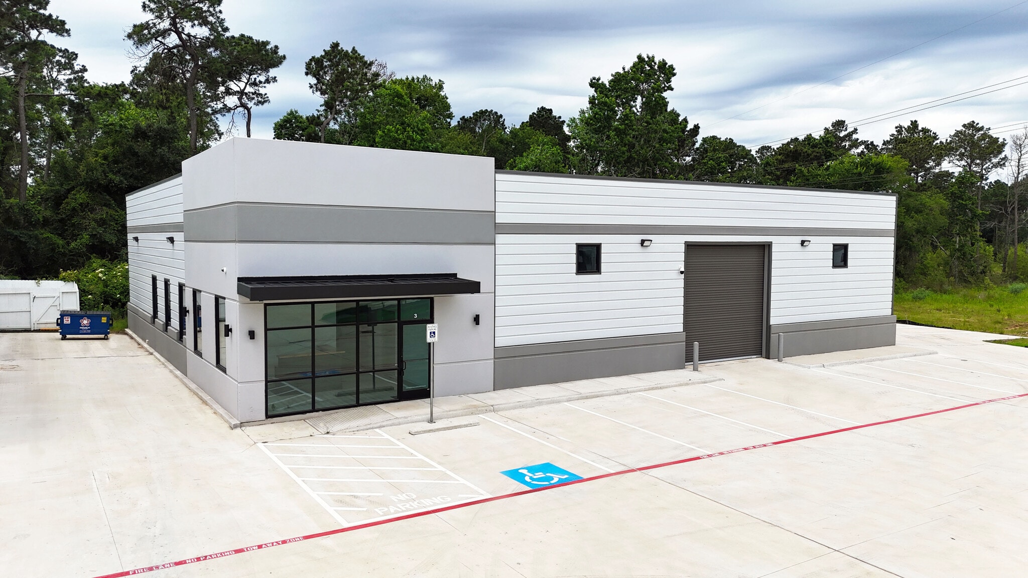 27435 Oak Ridge North School Rd, Conroe, TX for lease Building Photo- Image 1 of 7