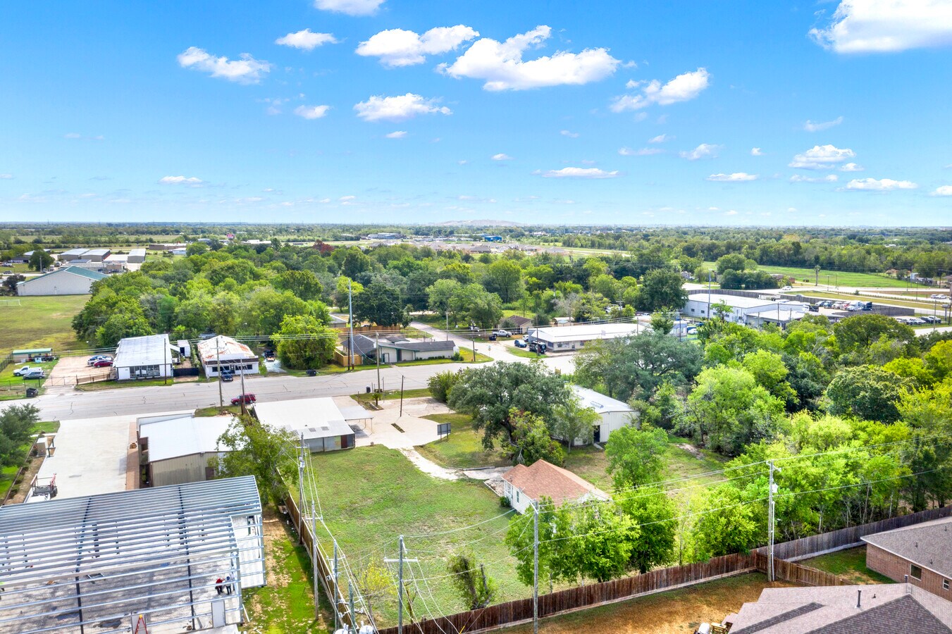 2201 Gordon / Highway 35 Business, Alvin, TX 77511