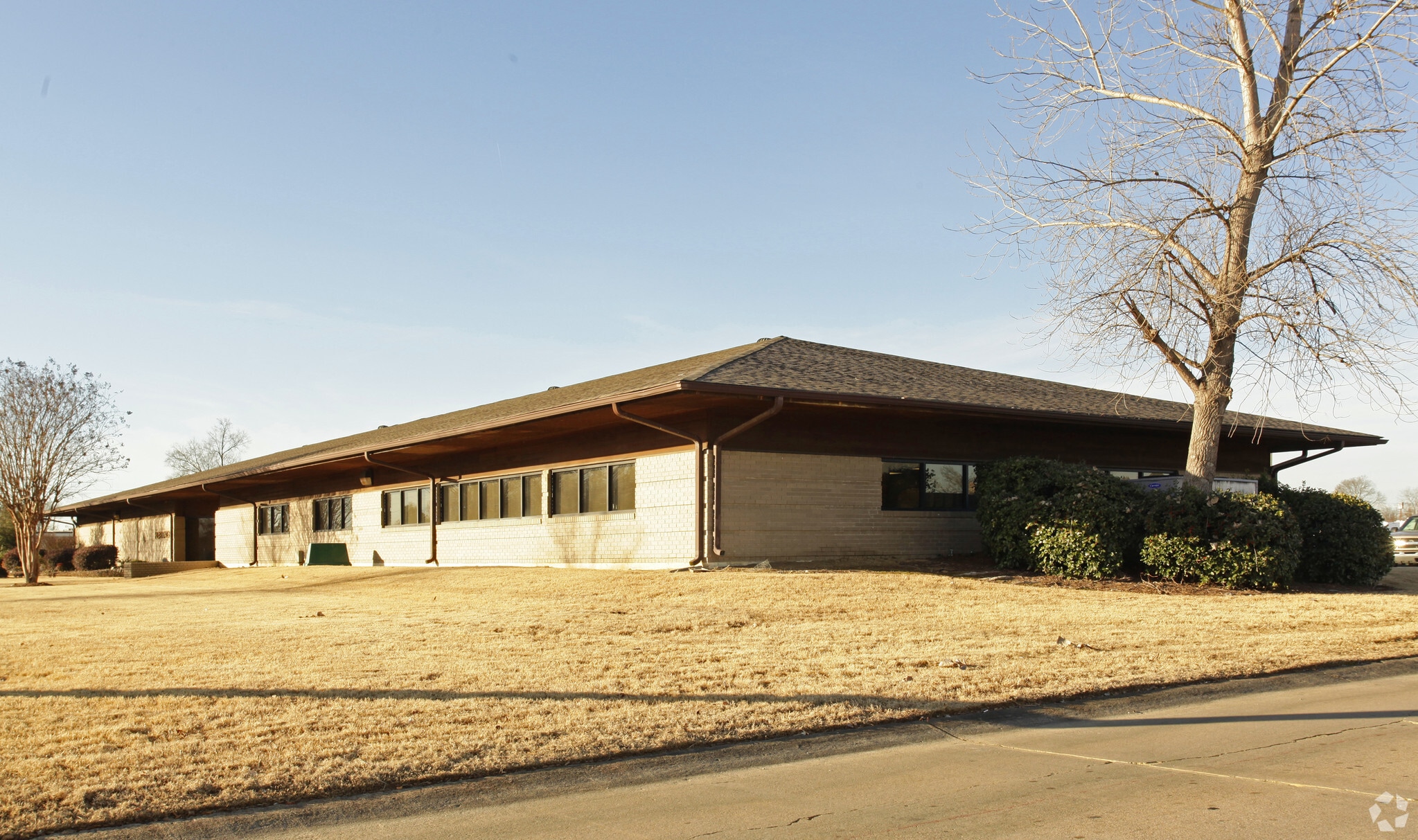 1203 Museum Rd, Conway, AR 72032