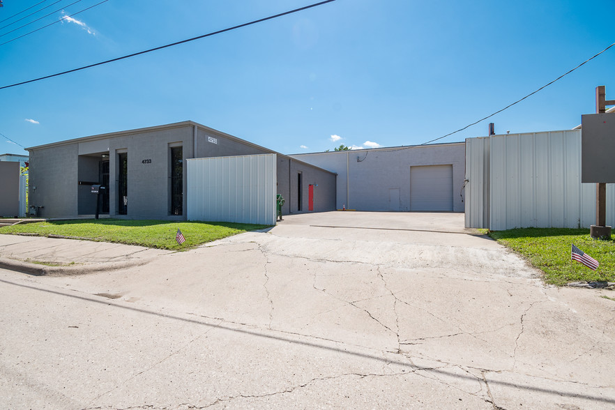 4733 Don Dr, Dallas, TX for sale - Building Photo - Image 1 of 1