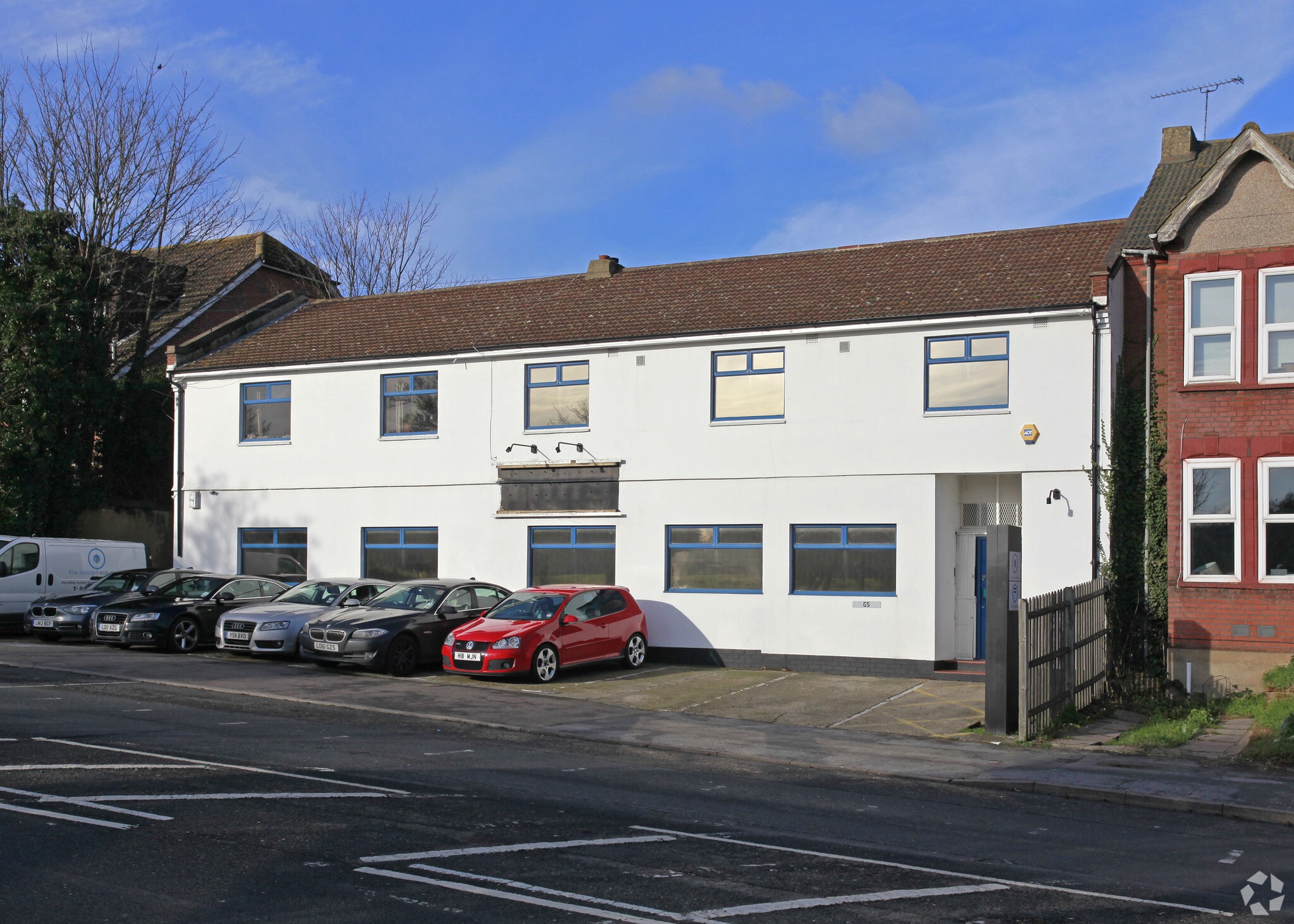 152-154 London Rd, Greenhithe for sale Primary Photo- Image 1 of 5