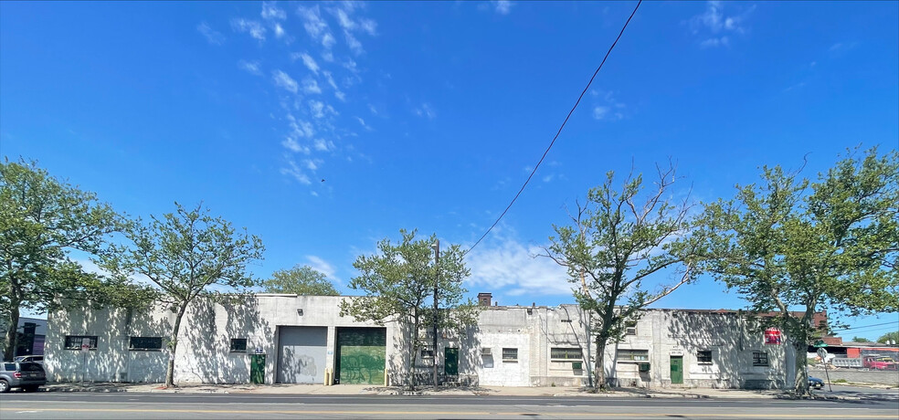 189-203 Frelinghuysen Ave, Newark, NJ for sale - Building Photo - Image 1 of 14