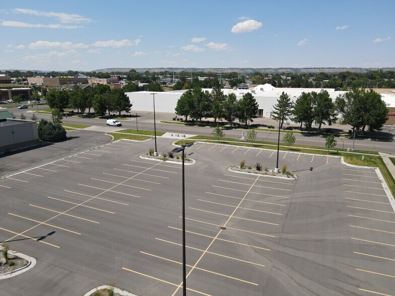 2360 Grant Rd, Billings, MT for sale - Building Photo - Image 2 of 16