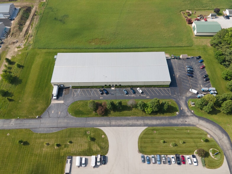 507 Demoss Ave, Arcadia, IN for sale - Building Photo - Image 2 of 33