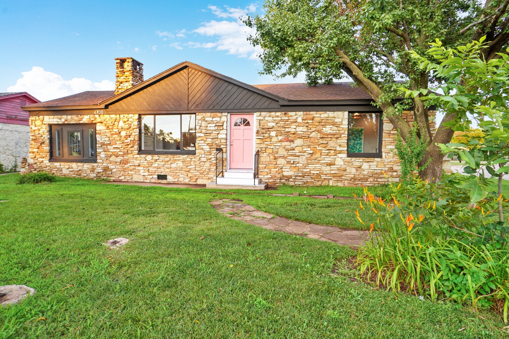 4700 N MacArthur Blvd, Warr Acres, OK for sale Building Photo- Image 1 of 1