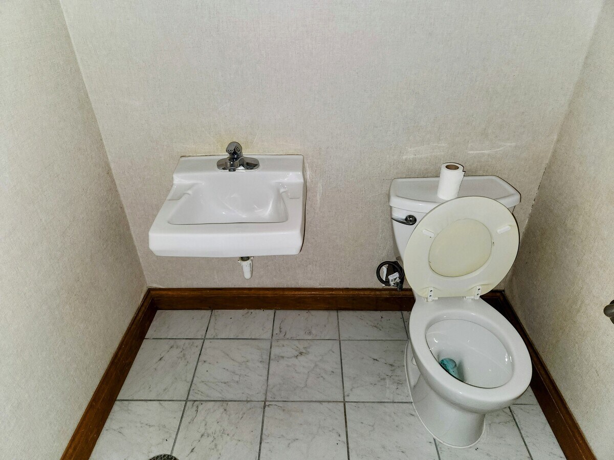 View Photo
