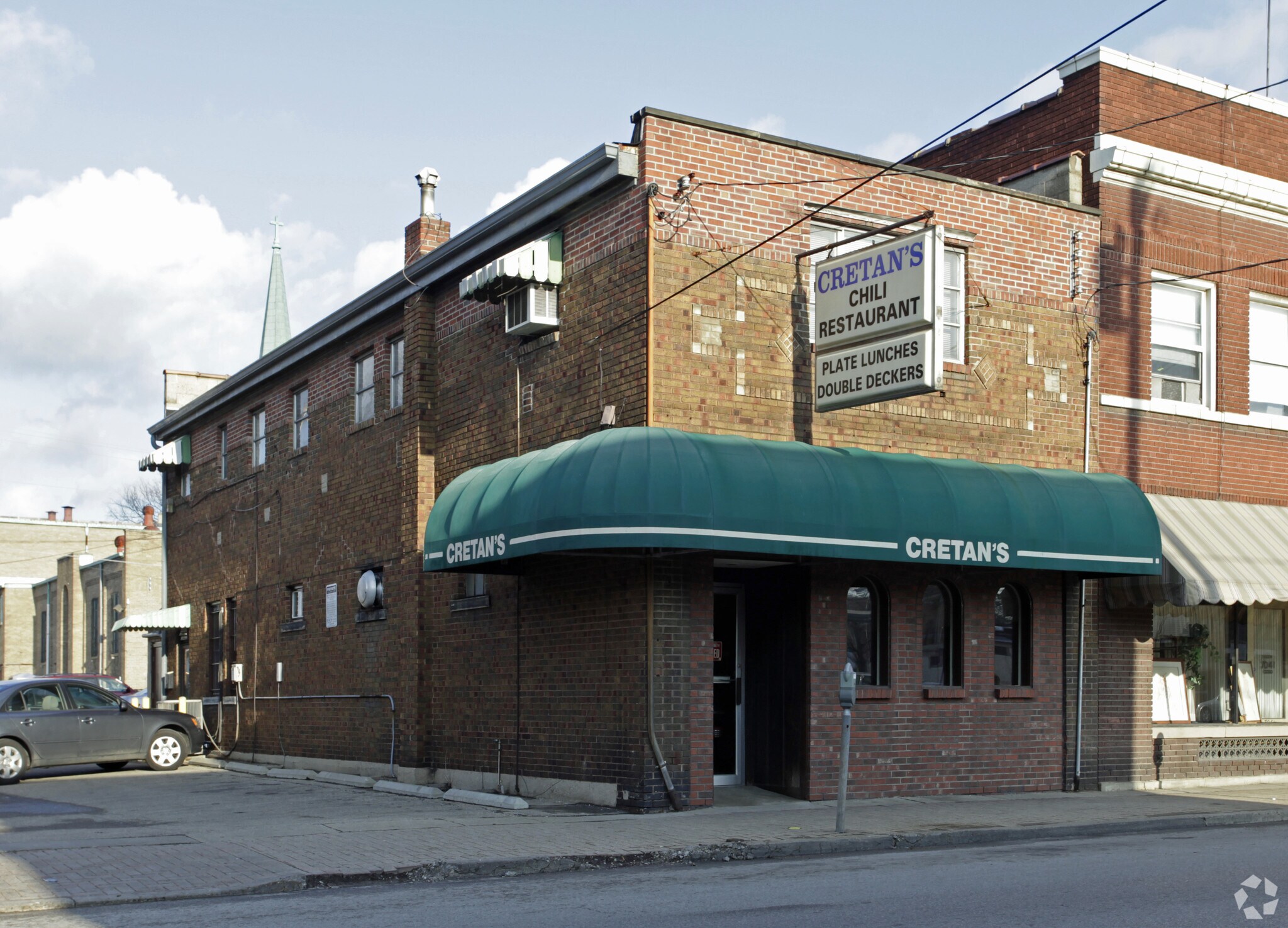 7039 Vine St, Cincinnati, OH for lease Primary Photo- Image 1 of 3