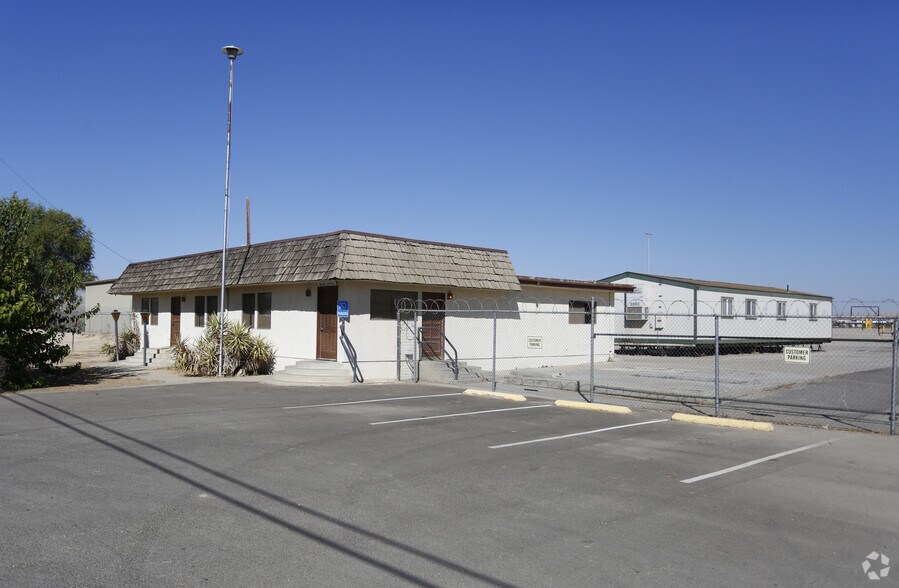 27506 Highway 119, Taft, CA for sale - Primary Photo - Image 1 of 1