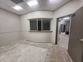 95 Bulldog Blvd, Melbourne, FL for lease Interior Photo- Image 2 of 25