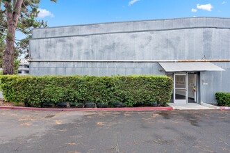 1035-1045 22nd Ave, Oakland, CA for lease Building Photo- Image 1 of 6