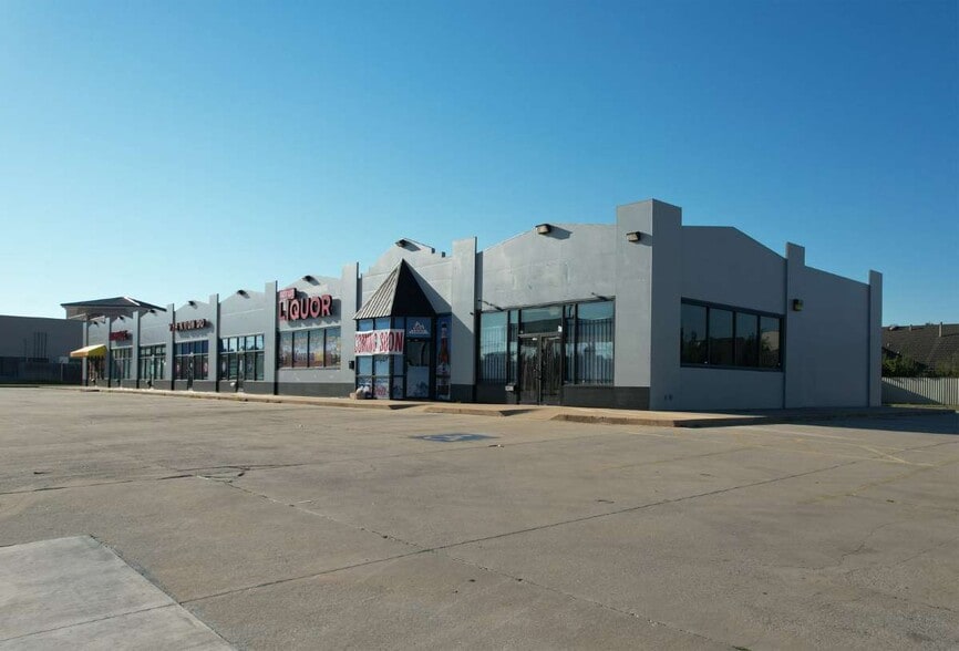 8278-8288 NW 39th Expy, Bethany, OK for lease - Building Photo - Image 2 of 6
