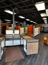45 Rincon Dr, Camarillo, CA for lease Interior Photo- Image 2 of 13
