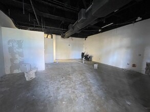 40 S Pointe Dr, Miami Beach, FL for lease Building Photo- Image 2 of 3