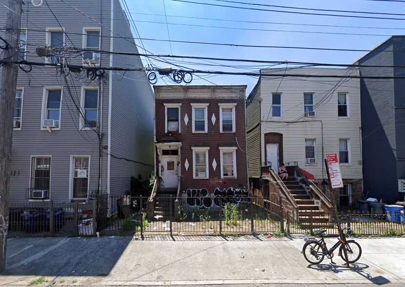 980 Metropolitan Ave, Brooklyn, NY 11211 Multifamily for Sale