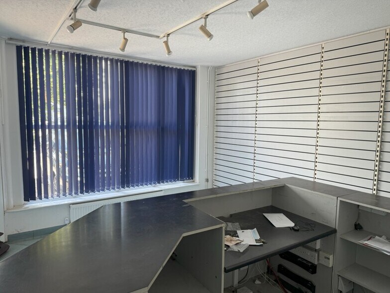 73 The Causeway, Burwell for sale - Interior Photo - Image 3 of 10