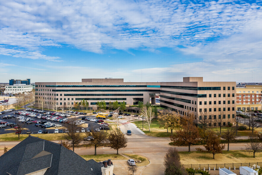 14000 N Quail Springs Pky, Oklahoma City, OK for lease - Building Photo - Image 3 of 10