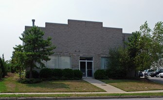 20 Industrial Blvd, Medford NY - Warehouse