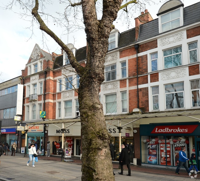 17-19 New Broa, London for lease - Building Photo - Image 2 of 5