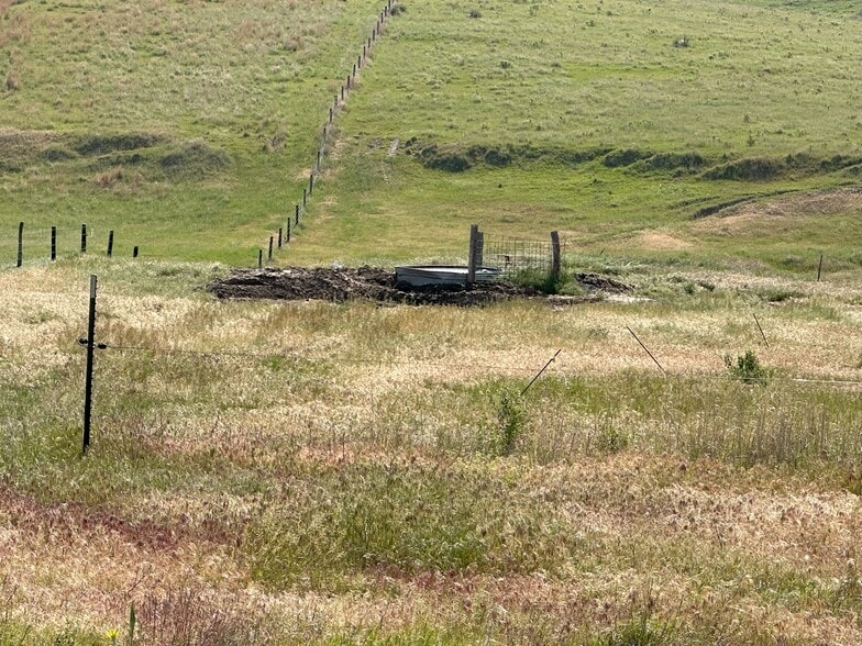 I Road, Bloomington, NE for sale - Aerial - Image 3 of 6