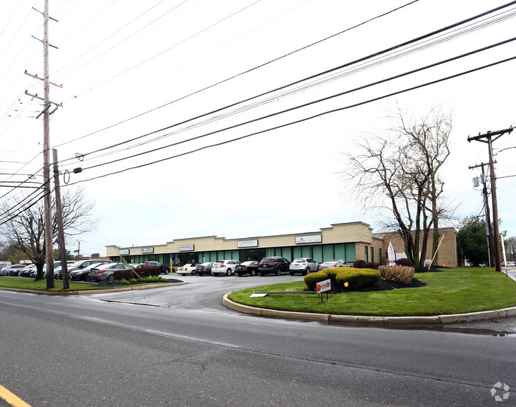 2070 Springdale Rd, Cherry Hill, NJ for lease - Building Photo - Image 1 of 9