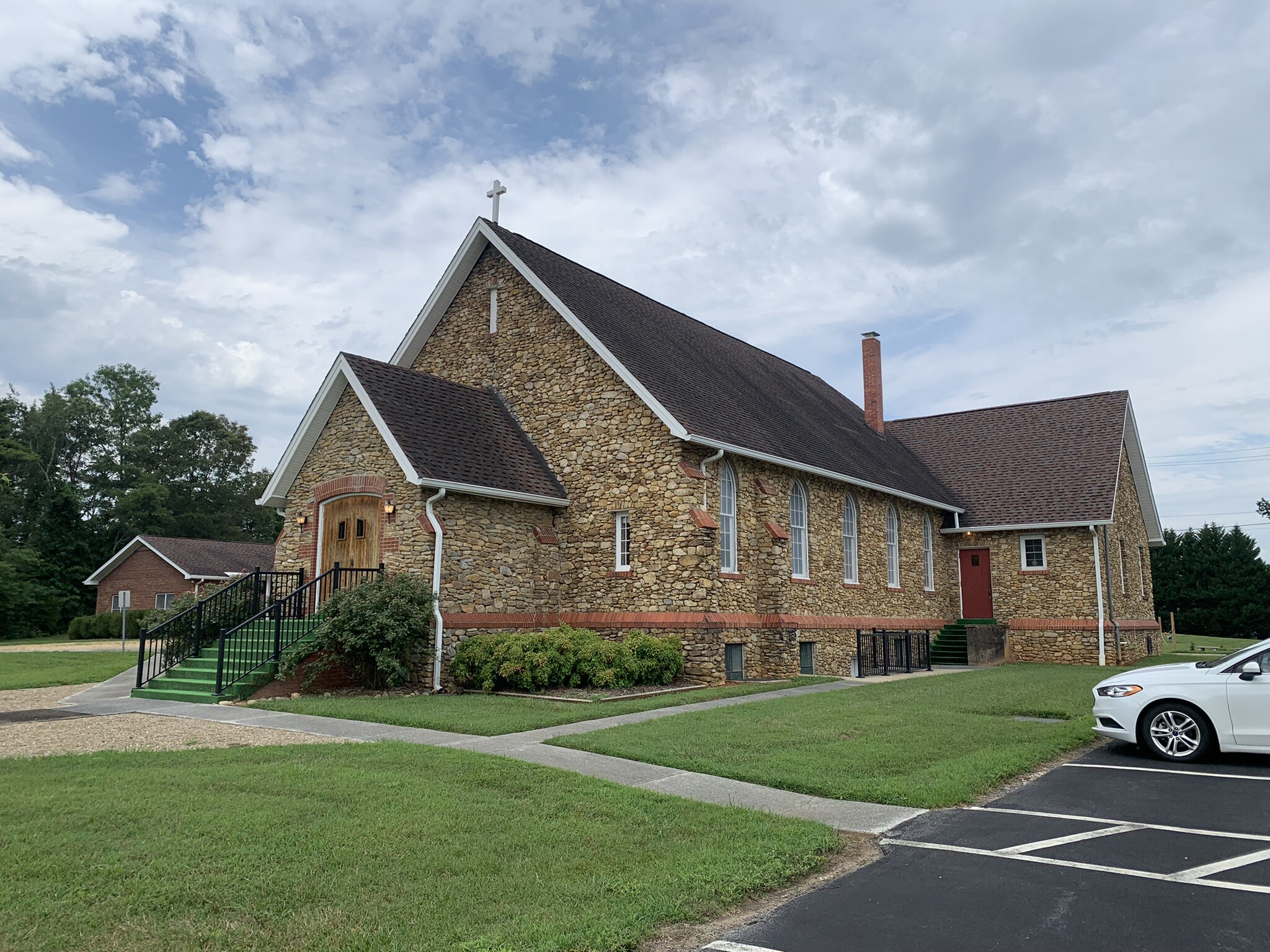 117 Nebo School Rd, Nebo, NC for sale Primary Photo- Image 1 of 1