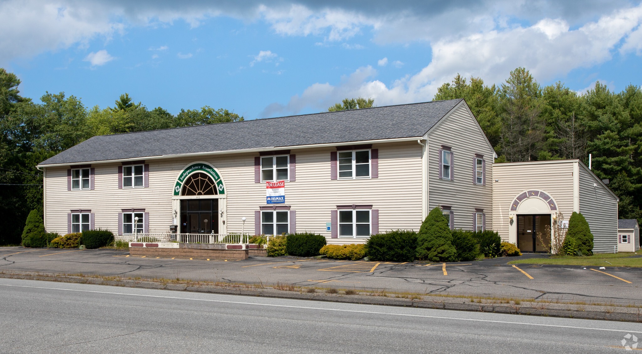 643 Lewiston Rd, Topsham, ME for sale Primary Photo- Image 1 of 1