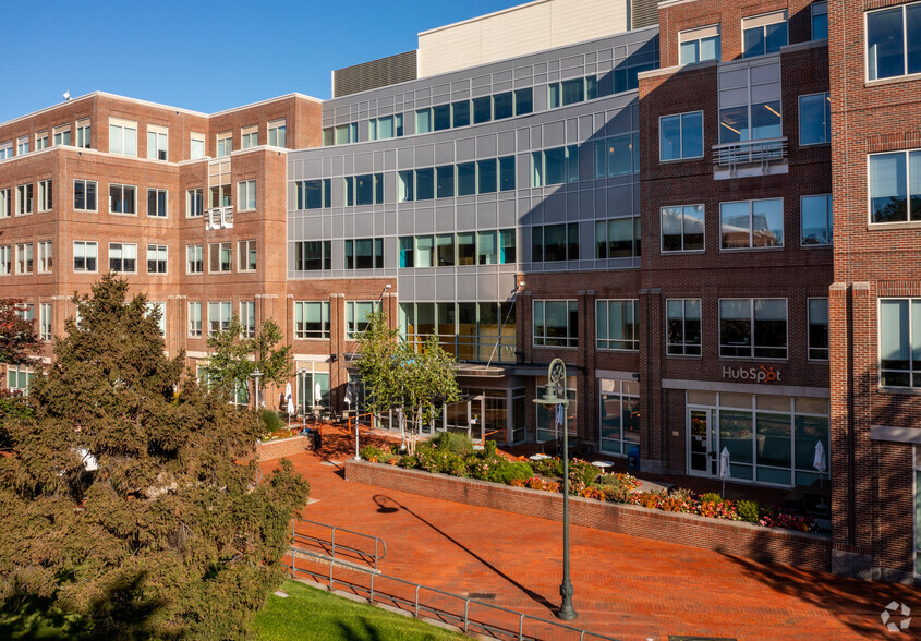 2 Canal Park, Cambridge, MA 02141 | LoopNet